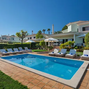 https://martinhal-quinta-family-resort-quinta-do-lago.hotelaalgarve.com