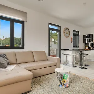 https://lazareto-apartment.madeira-islandshotels.com