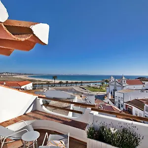 https://the-salty-lodge.hotelaalgarve.com